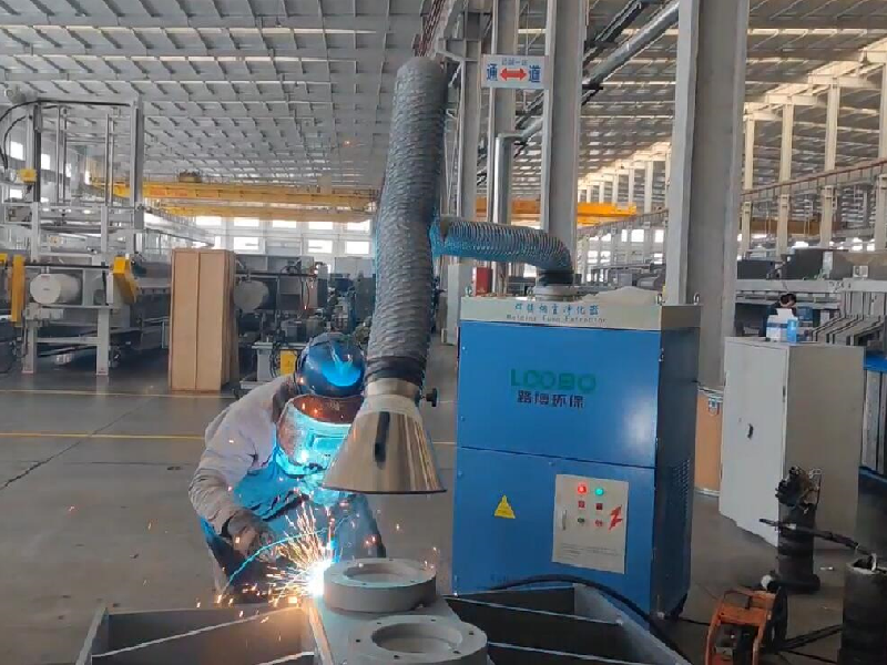 如何正確使用焊煙凈化器？掌握關(guān)鍵技巧，助您高效凈化